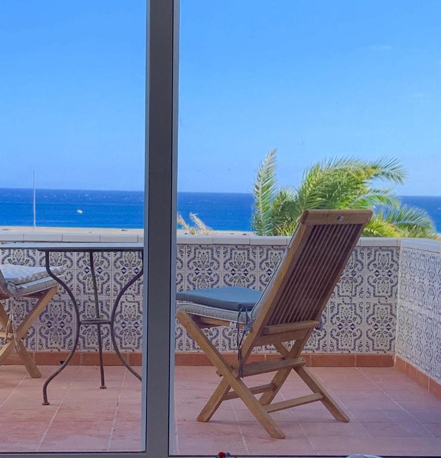 فيلا Beautiful Renovated Beach House With Panoramic Seaviews La Tejita المظهر الخارجي الصورة